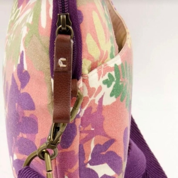 Lucky brand floral cushioned laptop bag - Picture 4 of 4